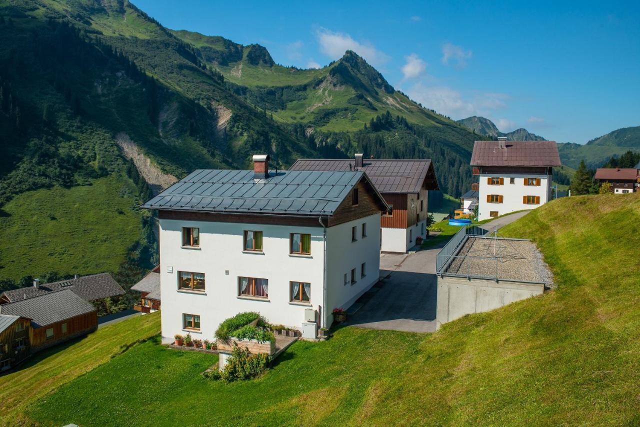 Haus Furka Hotel Damuels Kültér fotó