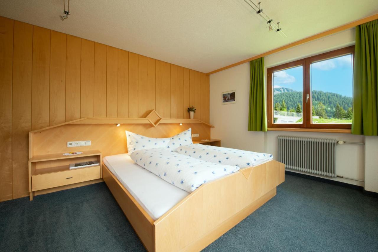 Haus Furka Hotel Damuels Kültér fotó