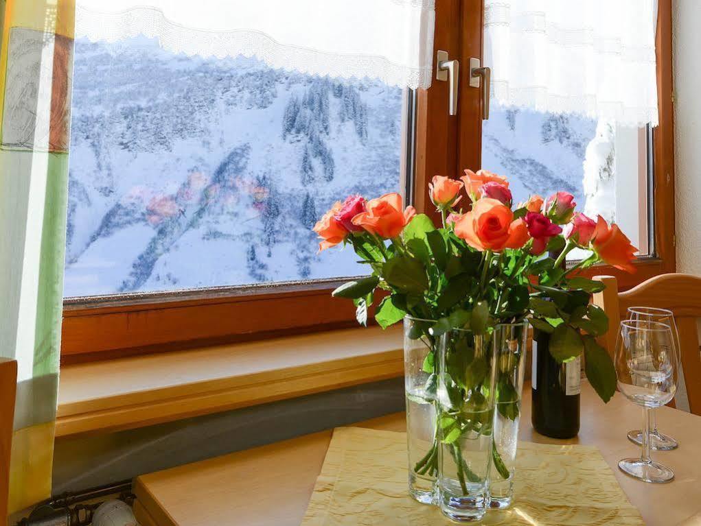 Haus Furka Hotel Damuels Kültér fotó